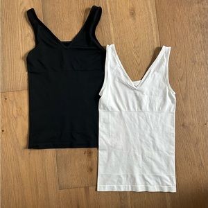Two Yummie Tummie tank tops size M/L